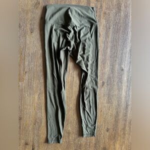 Size 6 Lululemon leggings